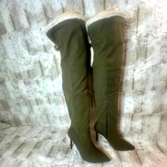 Mata Love Circle Over The Knee High Heel Boots - Picture 3 of 7